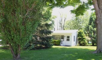 716 E Randolph St, Angola, IN 46703
