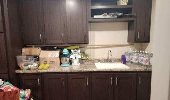 214 Lakepoint Rd, Alford, FL 32420