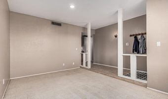 2610 W CURRY St, Chandler, AZ 85224