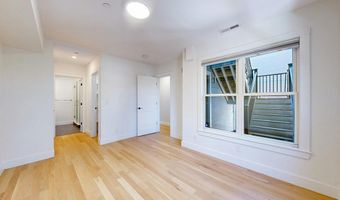 15 W Bellflower St 2, Boston, MA 02125