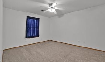 1101 Wendy Ln, Altus, OK 73521