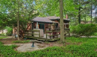 884 Dogwood Ter, Akron, OH 44321