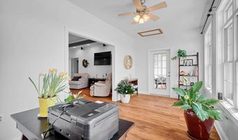 430 Summer Lake Dr, Bedford, IN 47421