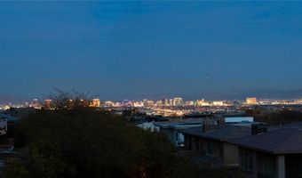 81 Hawk Ridge Dr, Las Vegas, NV 89135