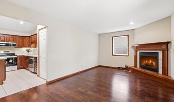 2205 Trenton Rd, Asbury, IA 52002
