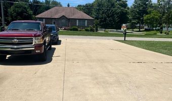 904 S Park Ave, Batesville, IN 47006