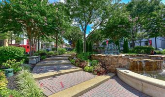 3110- C 9TH Rd N, Arlington, VA 22201