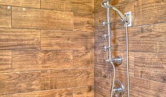 520 Buffalo Valley Rd, Baxter, TN 38544