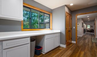 1767 NW Okane Ct, Bend, OR 97703