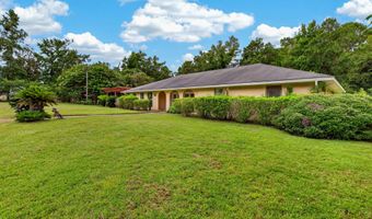 13239 Old Woolmarket Rd, Biloxi, MS 39532