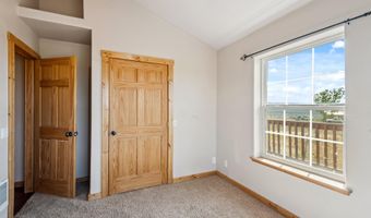 25 NEOSHA Trl, Boulder, WY 82923