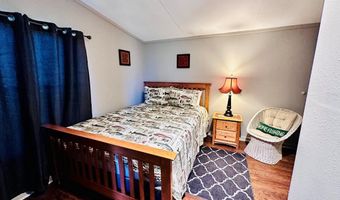 454 Bay City Rd, Apalachicola, FL 32320