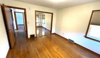 3505 Gary St, Alton, IL 62002