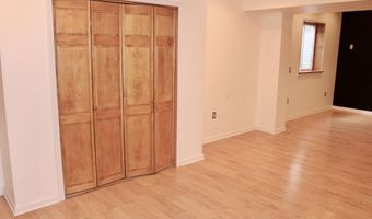 4015 Marigold Dr, Ames, IA 50014