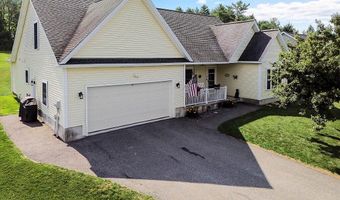 15 Fieldstone Dr, Augusta, ME 04330