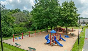 109 Isleworth Ct, Advance, NC 27006