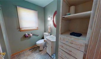 417 Euclid St, Alden, MN 56009