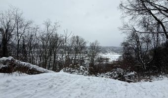 Straub Farm Rd, Aliquippa, PA 15001