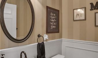 9107 Cherry Blossom Dr, Adams Twp., PA 16046
