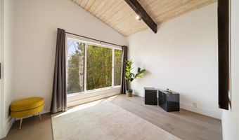 2522 Zorada Dr, Los Angeles, CA 90046
