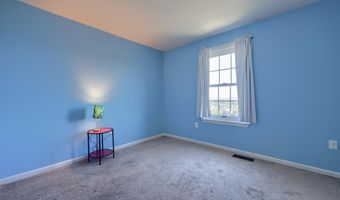 504 LONGVIEW Dr, Reading, PA 19608