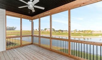785 Clover Hill Dr, North Liberty, IA 52317