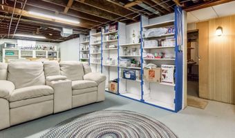 161 Deland Ave, Columbus, OH 43214