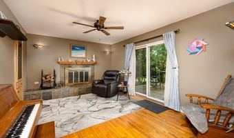 3665 Frederick Dr, Ann Arbor, MI 48105