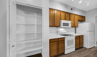 955 E KNOX Rd 110, Chandler, AZ 85225