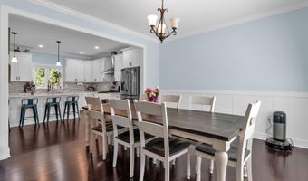 1352 Anchor Ave, Beachwood, NJ 08722