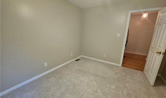 704 Midmar St, Aberdeen, NC 28315
