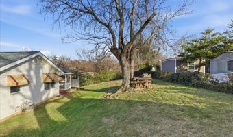 6205 EVERGLADES Dr, Alexandria, VA 22312