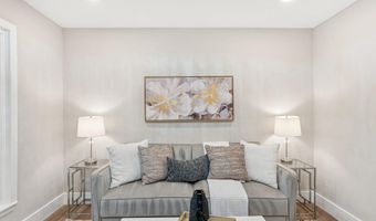 2308 CREEK Dr, Alexandria, VA 22308