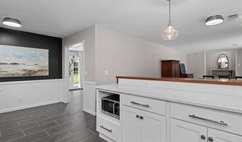 2930 W Cambridge Ct, Bartlesville, OK 74006