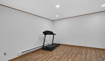 1140 Hillview Dr, Abingdon, VA 24210
