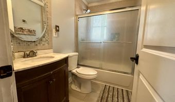 224 FIFTH St #A, Beach Haven, NJ 08008