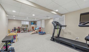 531 Brookside Ave, Algonquin, IL 60102