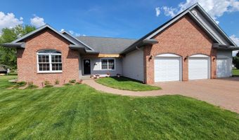 635 LAURISA Ln, Antigo, WI 54409