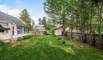 50 Piedmont St, Cranston, RI 02910