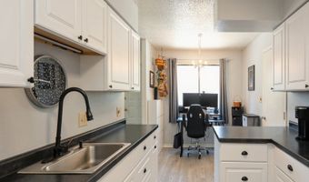 944 Sunburst Ln, Altoona, IA 50009