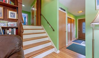 53 Hampton Ave, Auburn, ME 04210