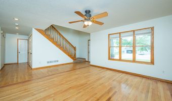 117 4th St NW, Altoona, IA 50009