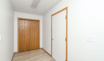 809 NE 5th St, Ankeny, IA 50021