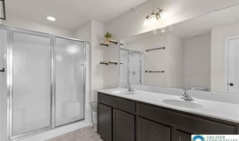 312 Redclover Ln, Allentown, PA 18104