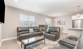 253 Masters Dr, Addison, IL 60101