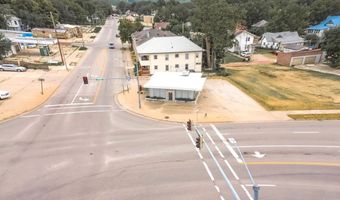 600 S Summit St, Arkansas City, KS 67005