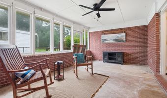 7208 Hampton Dr, Biloxi, MS 39532