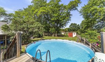 303 SW 12TH St, Aledo, IL 61231