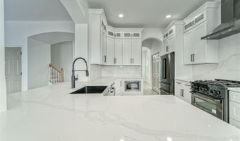 5718 SEA TURTLE Pl, Apollo Beach, FL 33572