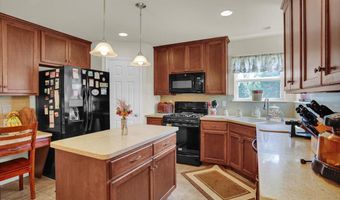 211 KOCHER Rd, Reading, PA 19608